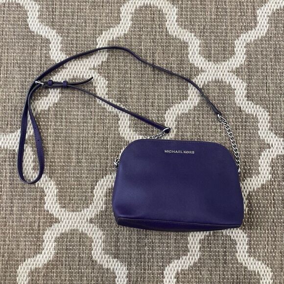 Michael Kors Cindy Soffiano leather Dome Crossbody - Picture 1 of 8